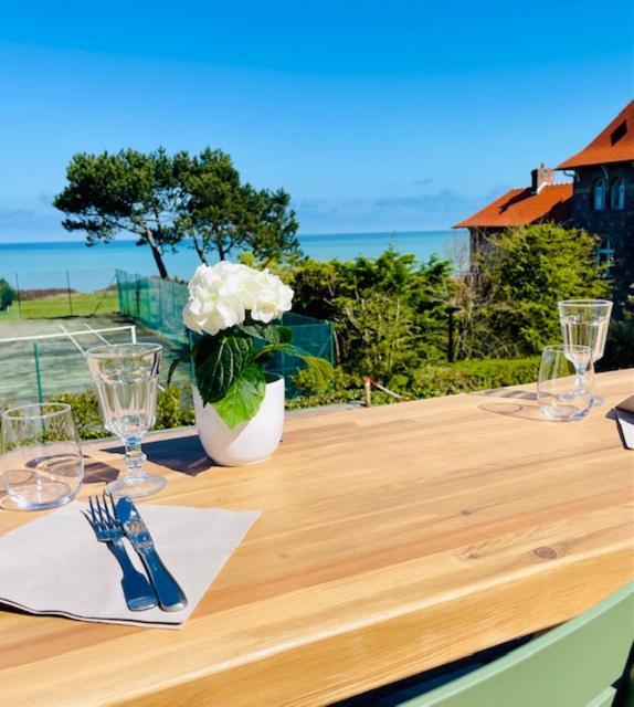 Hôtel De La Terrasse Varengeville-sur-Mer Buitenkant foto