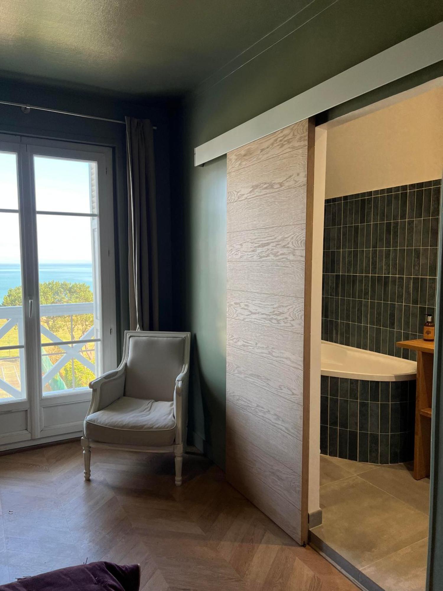 Hôtel De La Terrasse Varengeville-sur-Mer Buitenkant foto